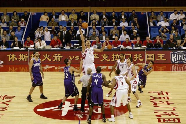 nba中国赛是谁 盘点历届NBA中国赛城市及场馆(2)
