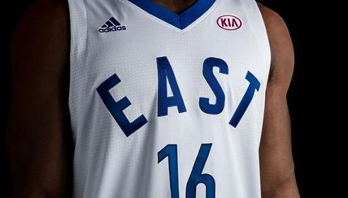 耐克冠名nba球衣 耐克开创NBA球衣广告先河(1)