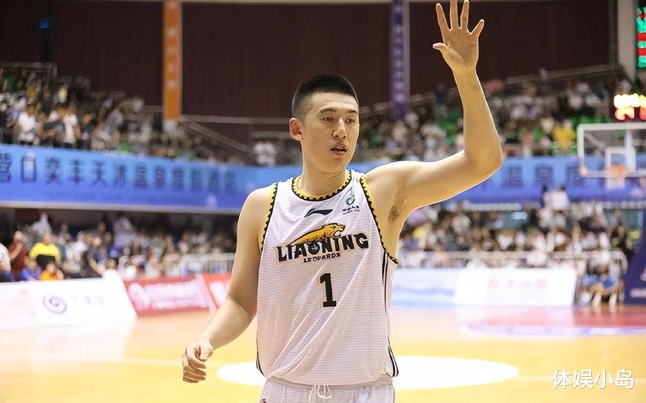 中国男篮14人季后赛得分榜，郭艾伦仅排第三，最年长仅32岁(4)