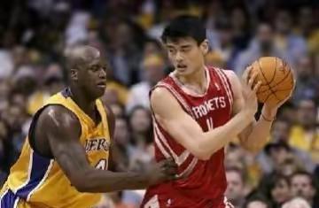 中国6位登录NBA的球员谁的单场得分最高？周琦6分最后1人让人惋惜(24)