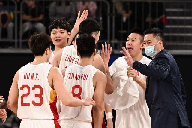 神秘的中国男篮即将揭开面纱！世预赛两战检验欧洲拉练成效(5)