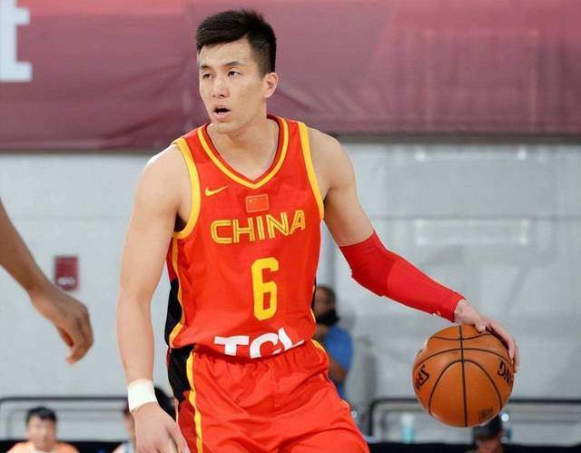 神秘的中国男篮即将揭开面纱！世预赛两战检验欧洲拉练成效(6)