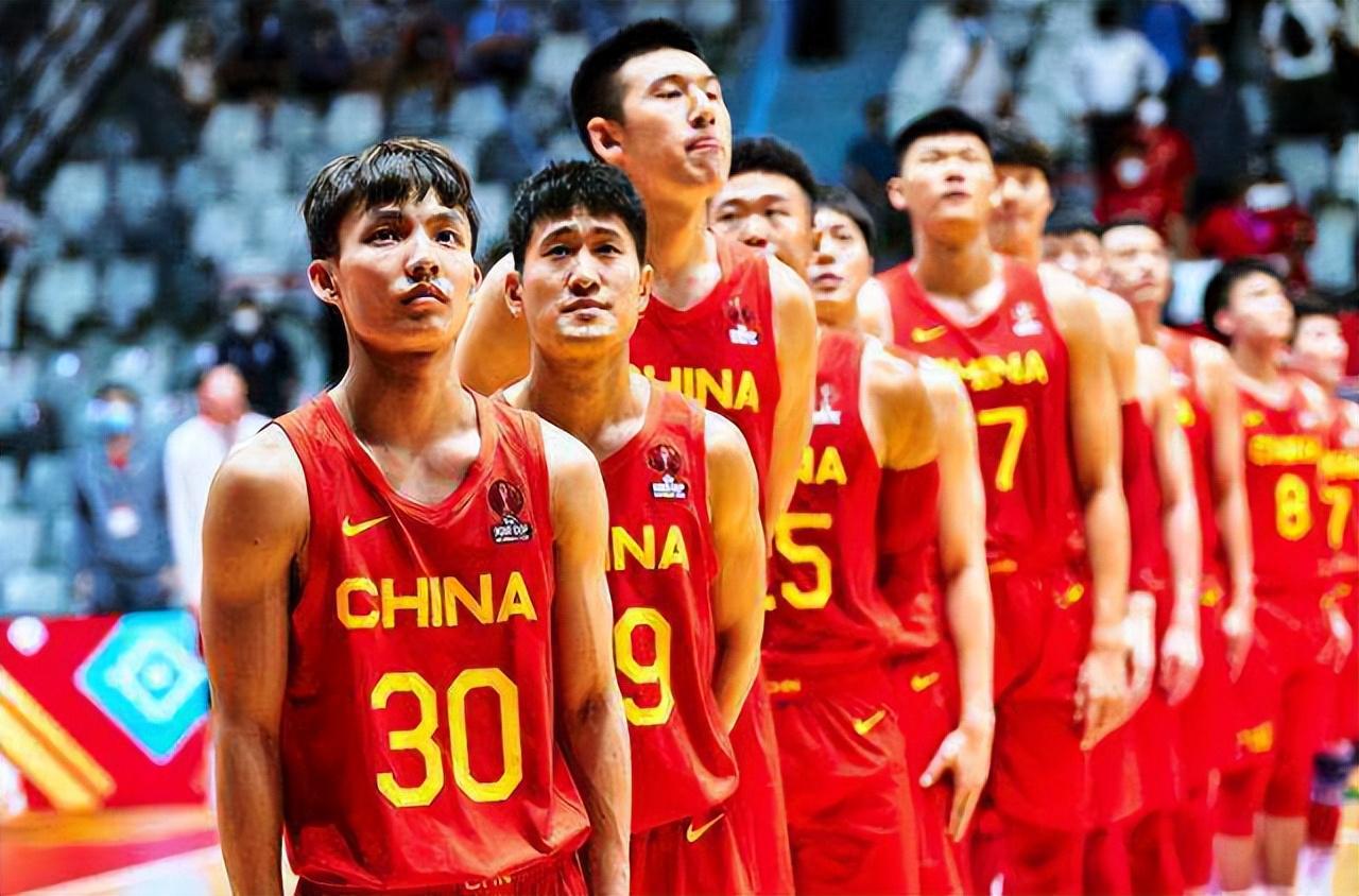 中国男篮或加盟锋线小将：与张镇麟搭档，杜锋或淘汰辽宁男篮球员(2)