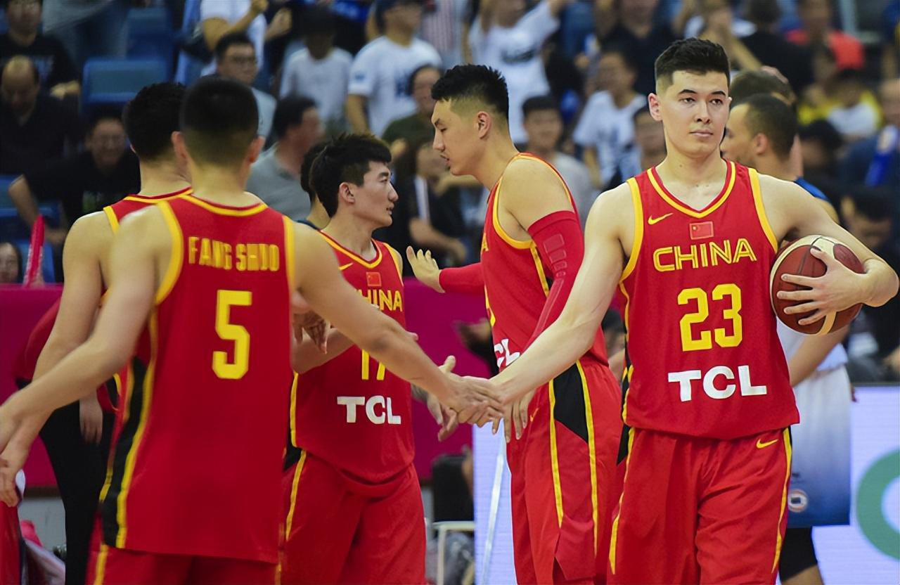 中国男篮或加盟锋线小将：与张镇麟搭档，杜锋或淘汰辽宁男篮球员(4)