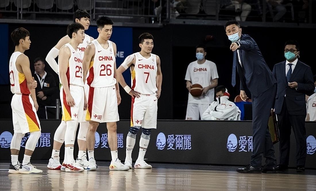 战力飙升！中国男篮实力升至亚洲第2，官方：周琦不出场就会下降(3)