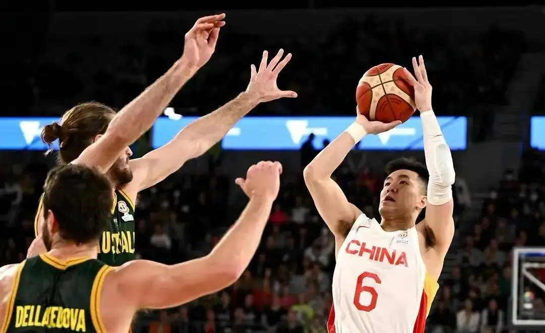 关于中国男篮参加世预赛的阵容，不管承不承认，这已经算是最强阵容了(1)