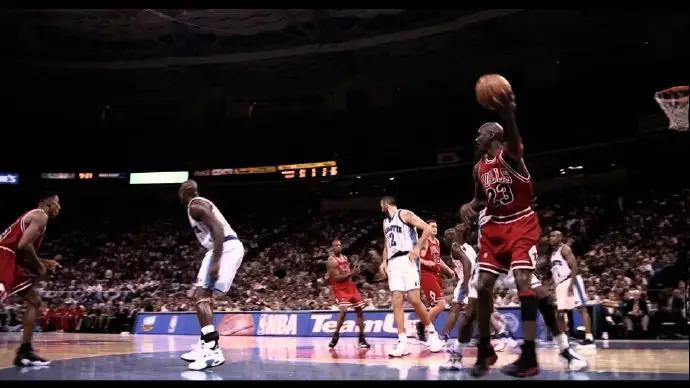 NBA中生涯早期，乔丹遭遇的包夹比任何一个时代的球员都要多(6)
