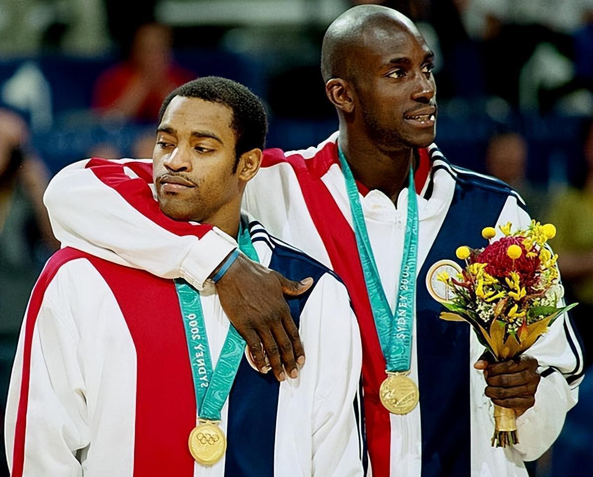 美国队多次输掉奥运会，为何很多NBA巨星拒绝去国家队报到呢？(3)
