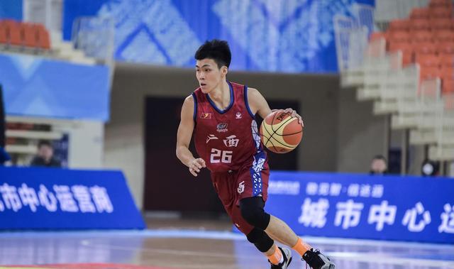 广西新星一战成名，广西威壮豪取全国男子篮球联赛总决赛开门红