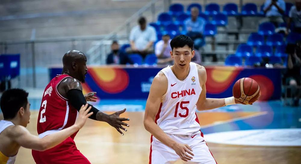 央视直播，中国男篮挑战哈萨克斯坦，最新首发五人曝光，球迷支持(2)