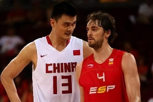 又有大赛来袭！此刻回望中国男篮的巅峰时刻，你知道是哪一年吗？(7)
