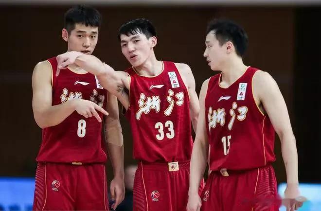 篮球解说员朱彦硕：本赛季CBA最有实力夺冠的球队：仅有三支，北京上榜，广东无缘！(2)
