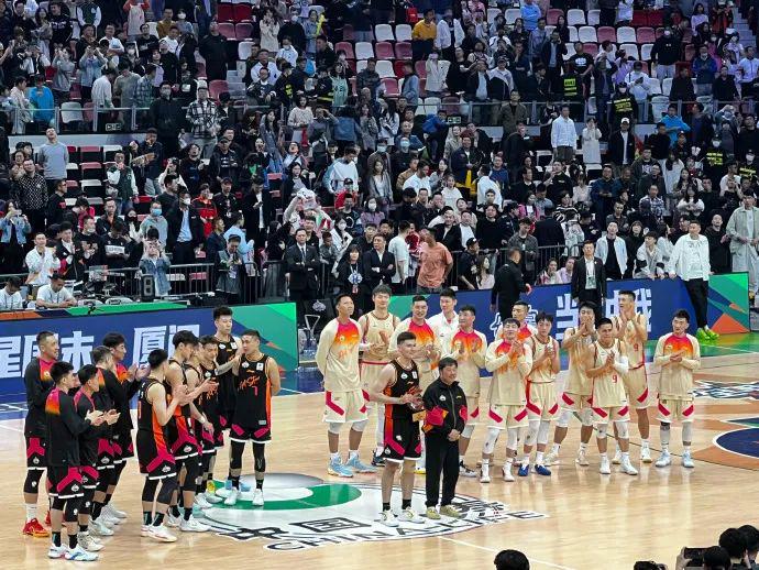 史无前例！太痛心了！中国篮球历史最黑暗的一天！(6)