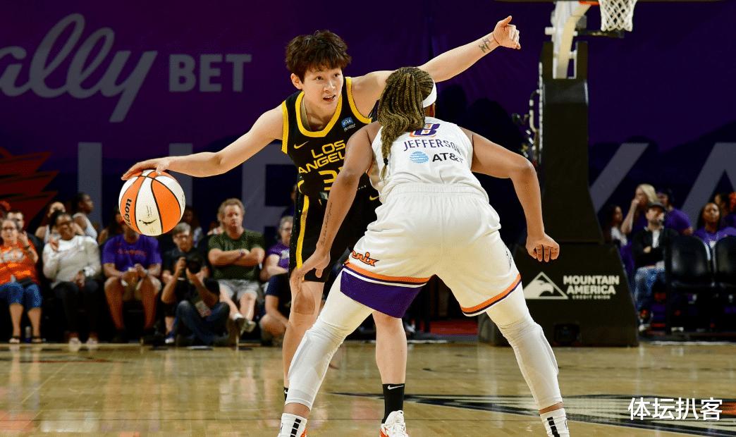 为国出战！中国女篮队长被WNBA裁掉，篮协：及时回归备战亚洲杯(2)