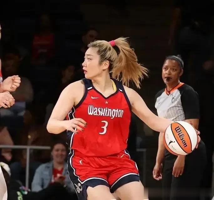 该说不说！女篮李梦业务能力还是挺强的，名字出现在WNBA华盛顿神秘人在公布新赛季(3)