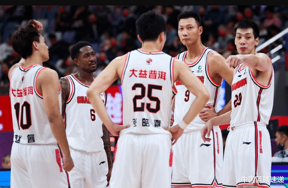 广东男篮阵容大调整，两大王牌锋线加盟，四名球员离队，马尚续约(3)