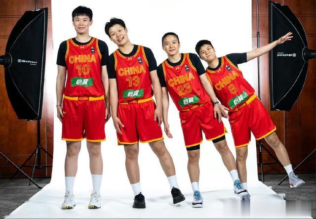 爆冷！中国女篮以20-21不敌澳大利亚，获得三人篮球世界杯第四名(1)