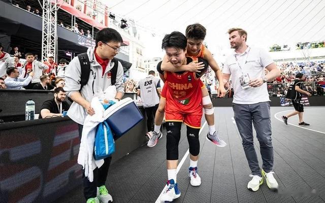 王丽丽和张芷婷联手制造中国篮球在2023年的两场经典比赛(2)
