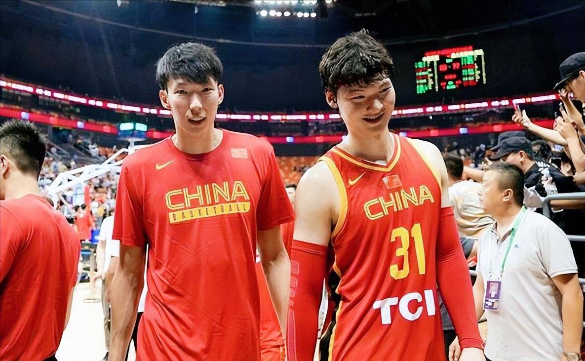 热知识：约基奇下一个对手→中国男篮！

男篮世界杯首战，北京时间8月26日20:(4)