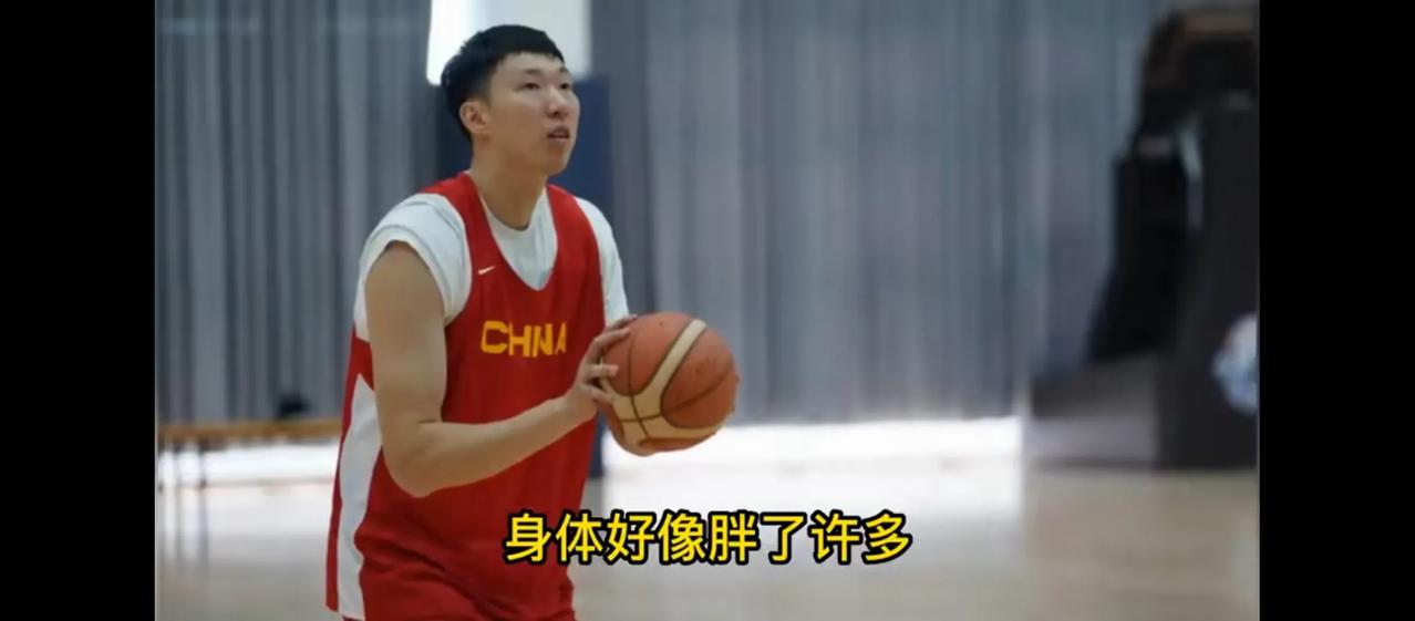 中国男篮应该归国家体育局专管，篮协管不明白！
从周琦前往国家队报到的照片来看，感(1)