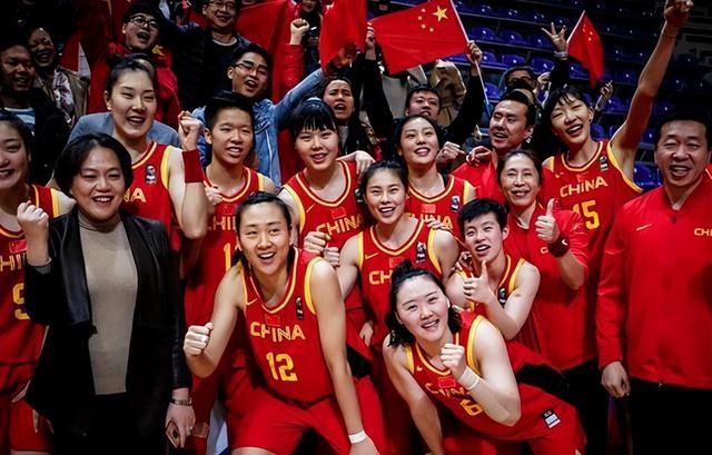中国女篮亚洲杯夺冠！李梦做意外决定，2大后场悍将获WNBA关注(3)