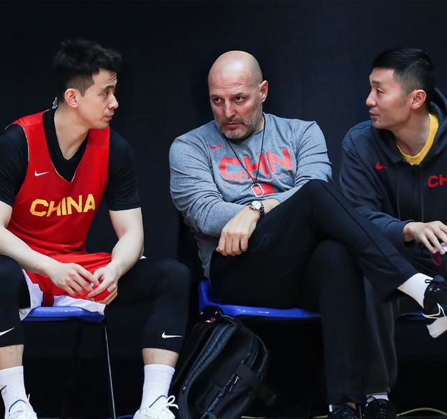 男篮球商最高3人，赵继伟第一，33岁老将经验足，李凯尔屈居第二