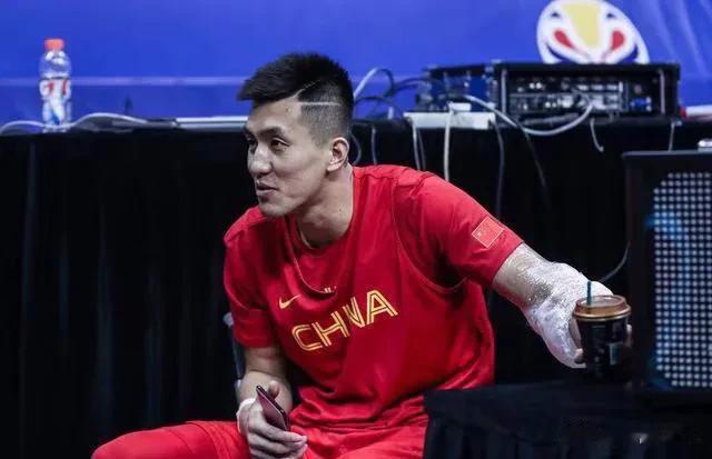 男篮世界杯中国男篮名次预测

止步八强的概率为45%

止步小组赛的概率为35%