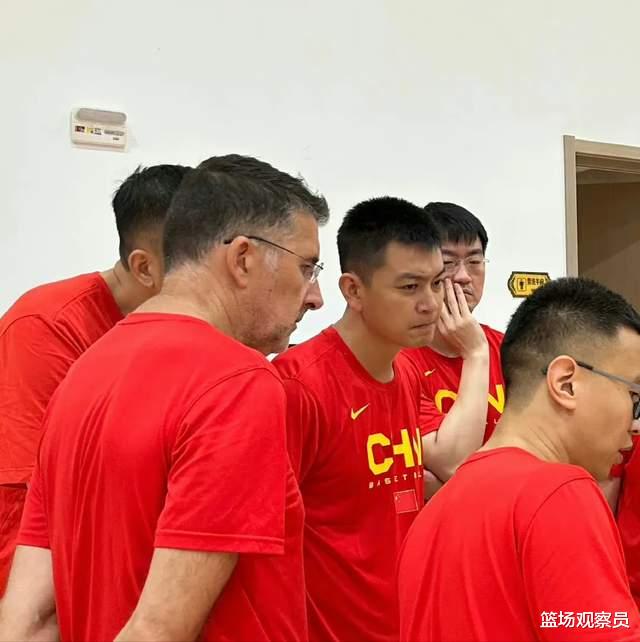 辽宁引援成功！新一代首发五虎曝光，杨鸣自信冲击三连冠！(4)