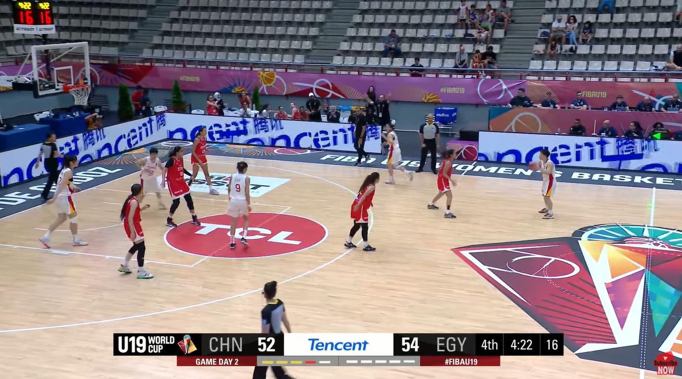啊？？中国女篮U19一度领先32分 第四节中段被埃及女篮反超！