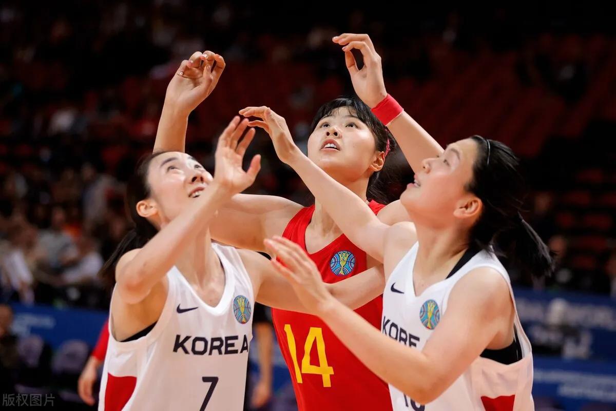 中国女篮最新消息！为了备战9月底在杭州举行的亚运会，郑微教练已经在广东清远重新集(2)