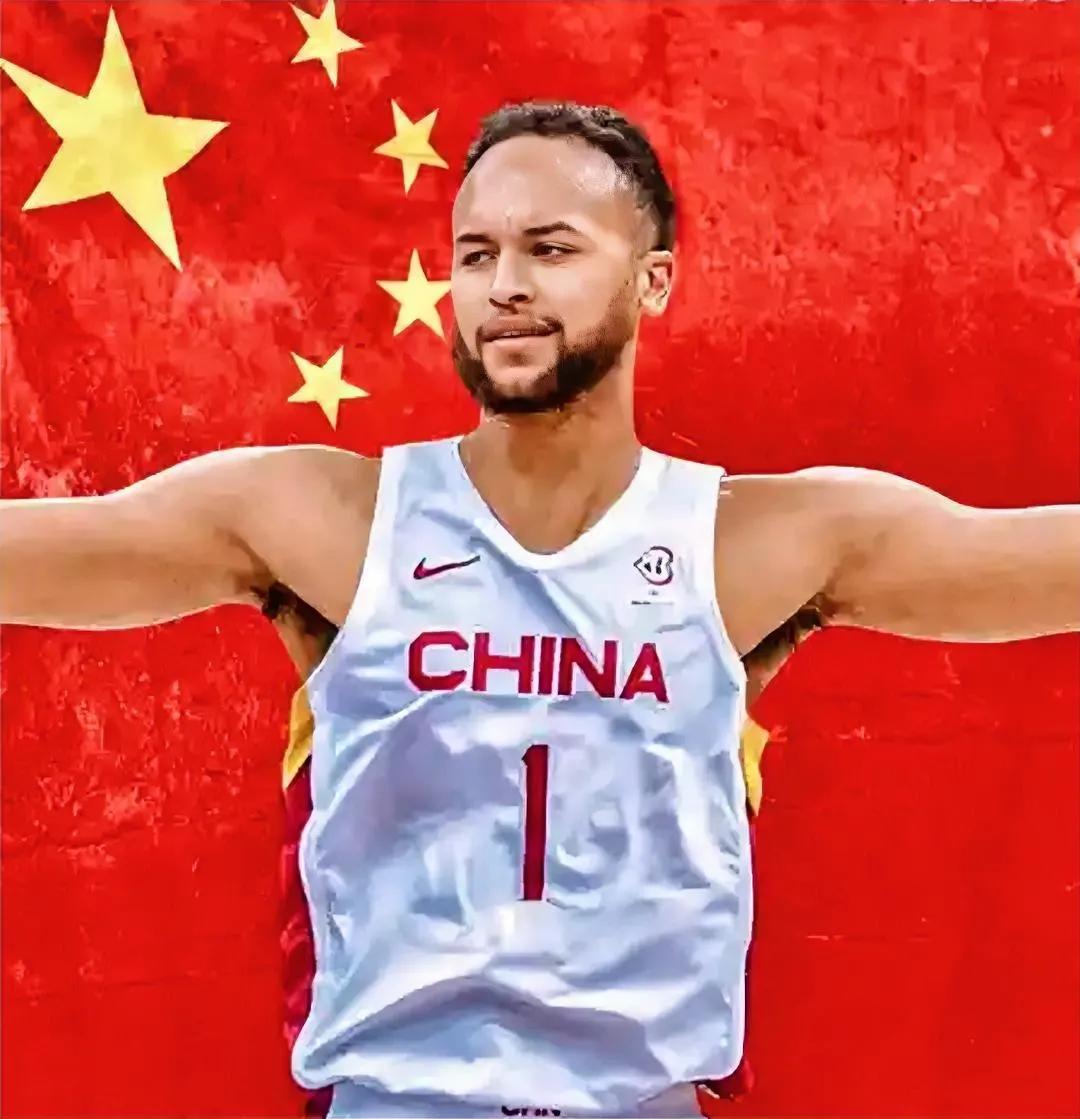 中国篮协宣布李凯尔已经正式获得中国国籍，姚明表示：“归化李凯尔符合中国法律规定和