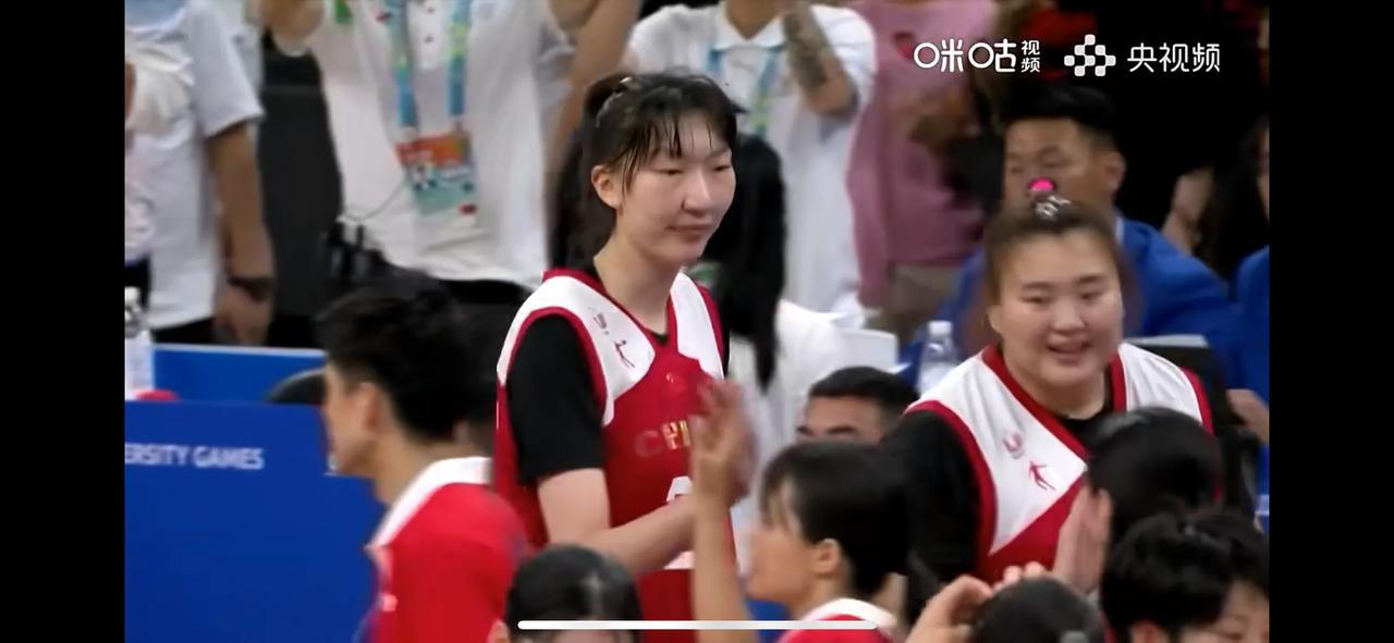 哈哈，中国女篮又一次创造历史！

这一次的历史是属于中国女篮大运队的！
而且这是(3)