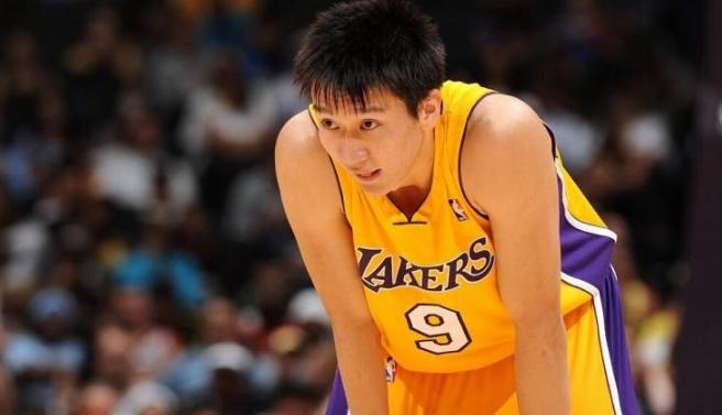 中国球员在NBA谁单场得分最高？周琦6分 大郅21分 那姚易呢？