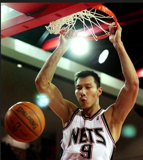 中国球员在NBA谁单场得分最高？周琦6分 大郅21分 那姚易呢？(4)