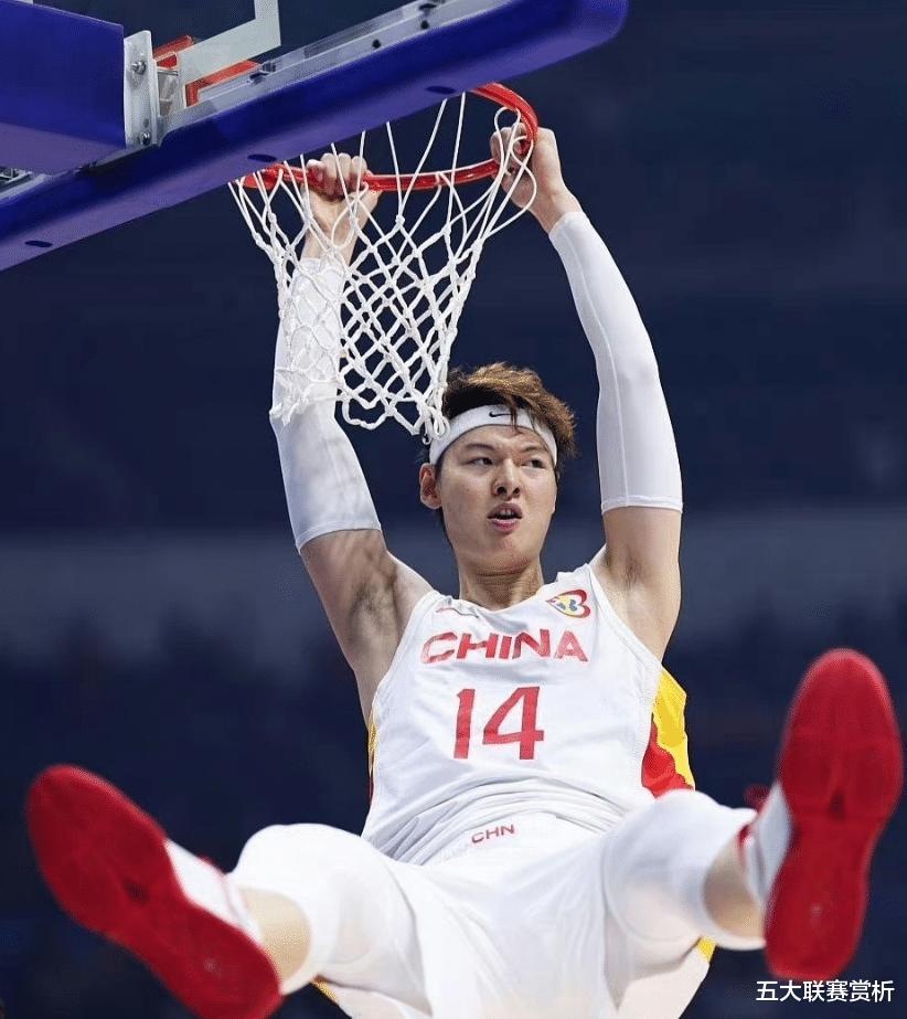 中国男篮无缘奥运会24小时，姚明做出轰动决定，篮协将有大动作？李凯尔表态(4)