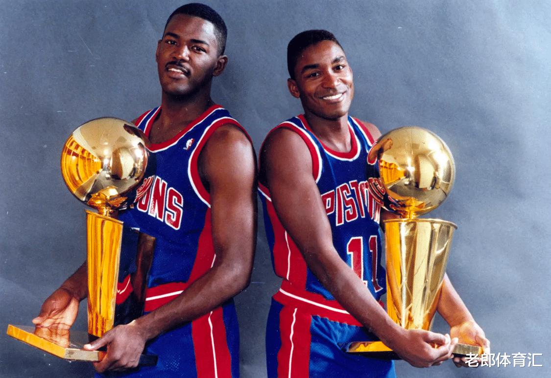 NBA历史抢走FMVP的二当家：韦德帕克领衔，杜兰特抢库里俩FMVP(3)