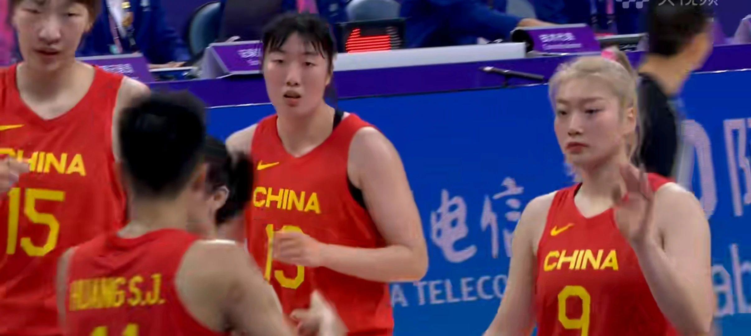 中国女篮手感不佳依然大胜印尼近50分，这就是恐怖的统治力！(1)