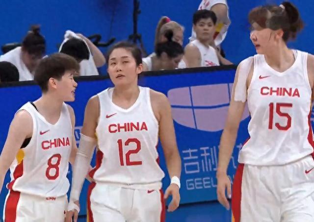 中国女篮111-53大胜印度女篮，小组赛三连胜晋级，球员表现点评(2)