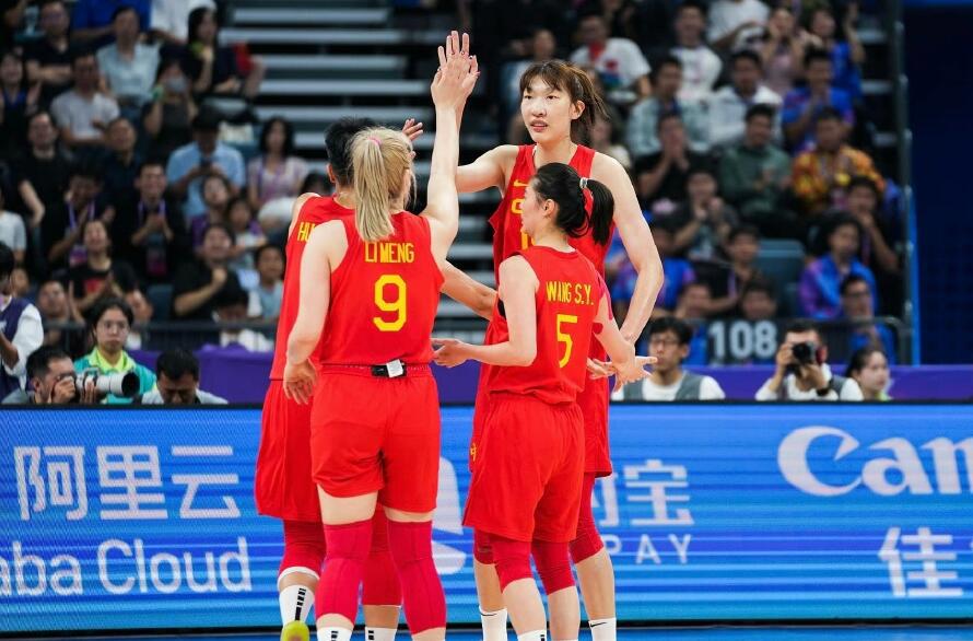 亚运女篮56分大胜进决赛，金维娜弹无虚发，朝鲜女篮5人拼全场(1)