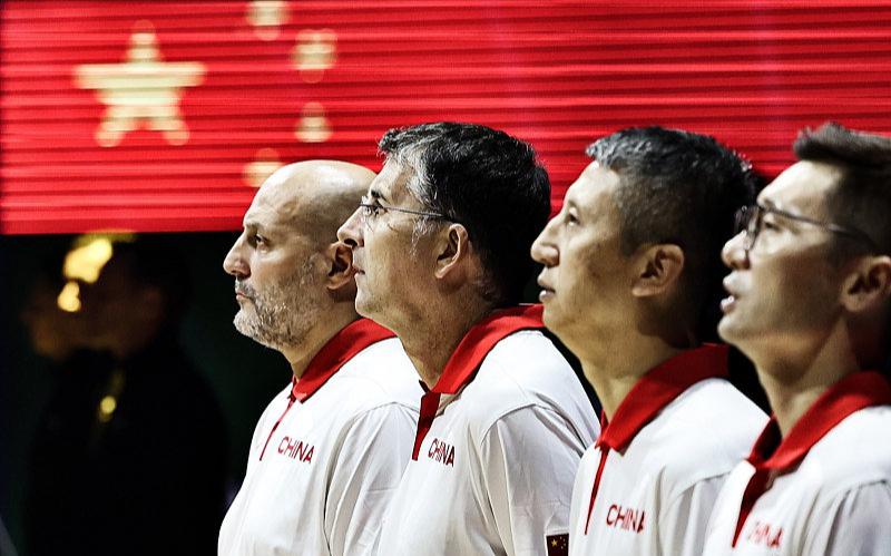 中国男篮教练组解散！郭士强、刘炜走人，乔帅回家等通知(2)