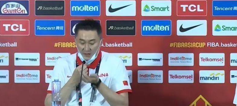 杜锋成为国家队历史最差战绩主教练，胡明轩永远触不到奥运会地板(5)