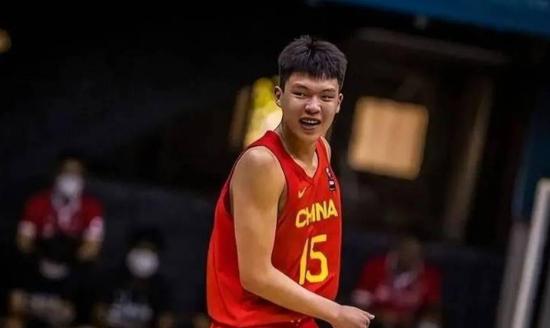 乔帅领航下的中国男篮革新：青春风暴引领篮球新的时代