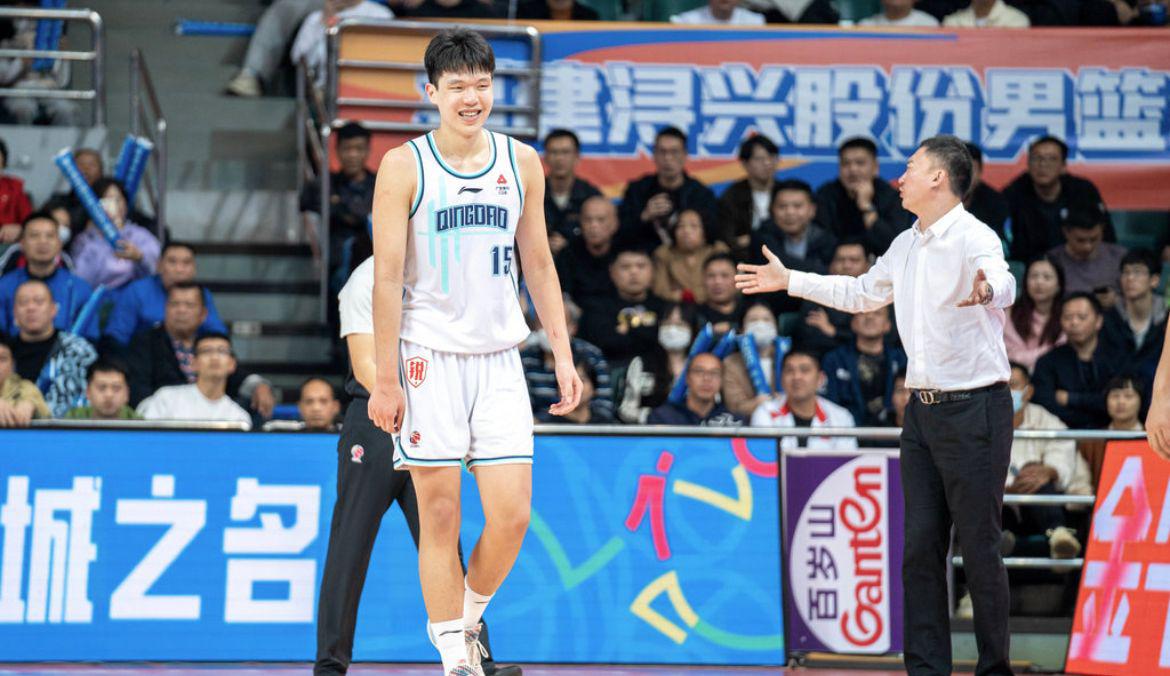 可惜！21岁华裔中锋成NCAA得分王，拒绝加盟中国男篮，外公广州人(5)