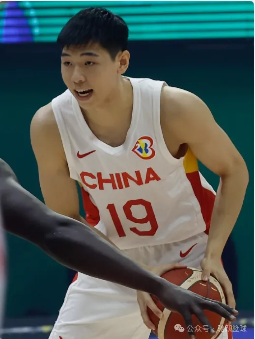 中国新星崔永熙冲击NBA，广州队全力支持