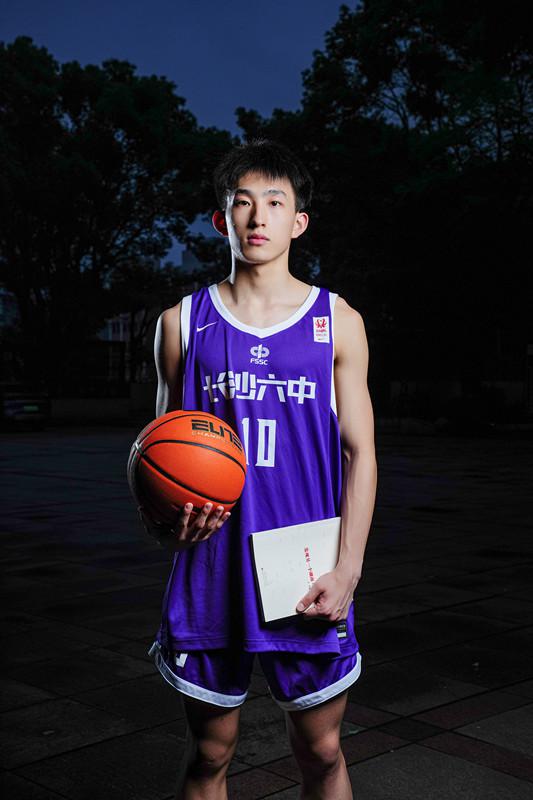 给中国篮球递纸条｜我想进入国青集训队，穿印有China字样的球衣(2)