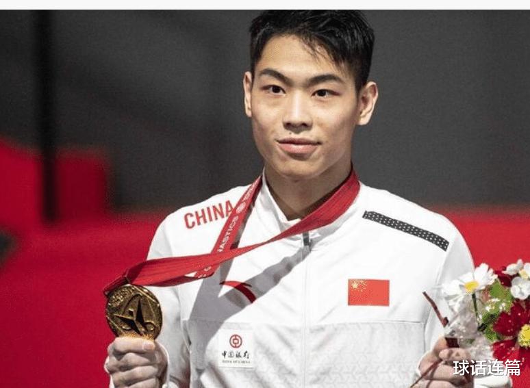 惊艳！中国体操队再度涌现黑马选手，世锦赛独揽两金成头号赢家(4)