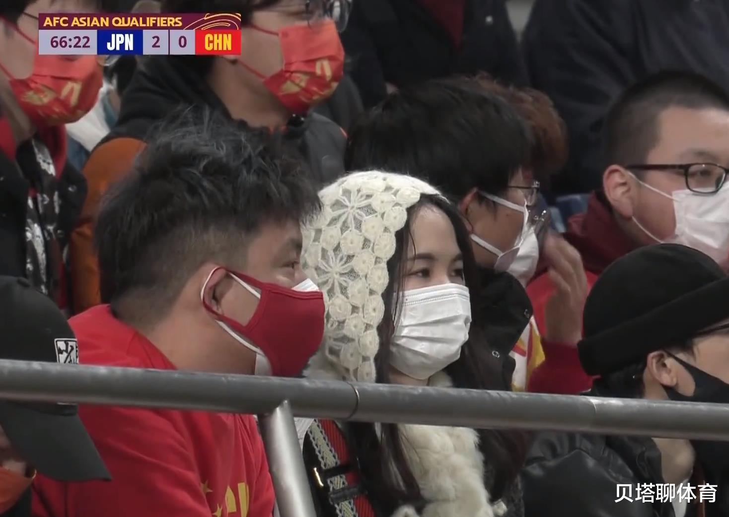 京媒：日本退步了！2-0国足是大人踢小孩，像打游戏遛狗太气人(3)