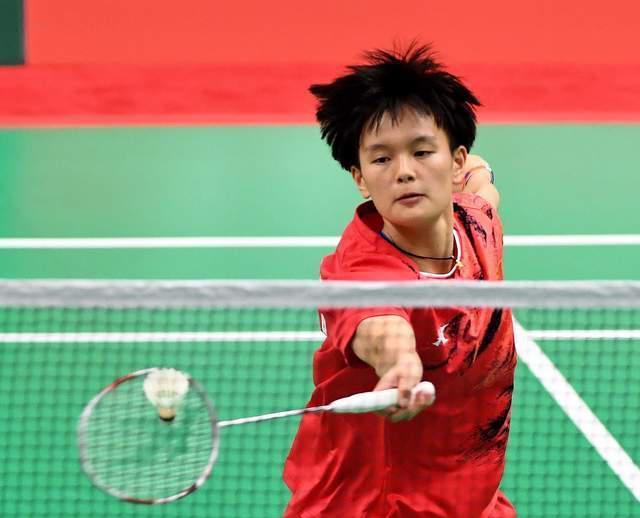 羽毛球亚锦赛四强出炉，中国6席成为最大赢家，翁泓阳最给力(4)