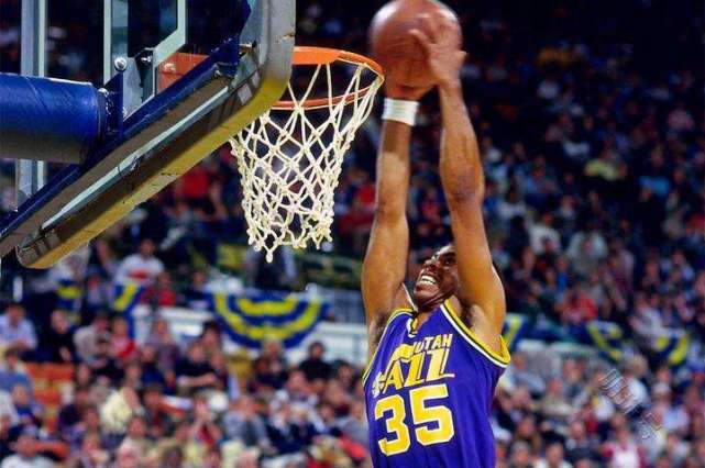 NBA弹跳能力最强的十名球员：卡特无法上榜，一神人多出一条韧带！(9)