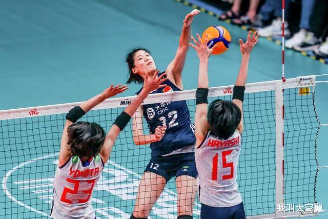 世联赛日本逆转中国女排原因揭晓！球迷第二次发声，这回说了真话
